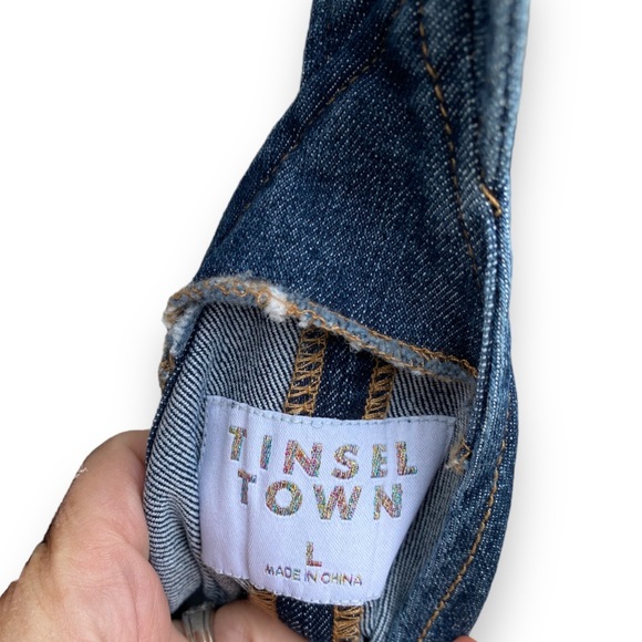 Tinseltown Juniors Denim Zippered Denim Dress NWT size Large - Picture 7 of 8